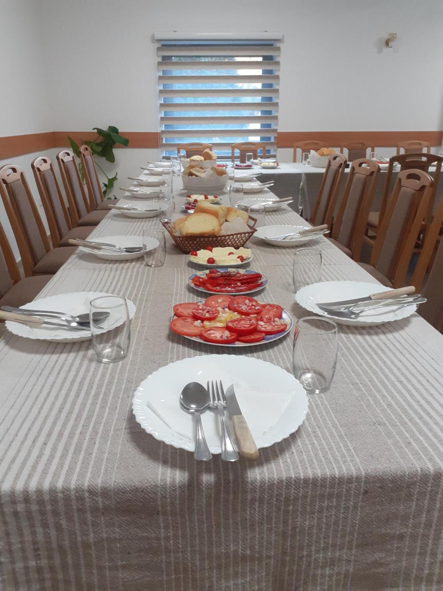 Std Cvetkovic Bed & Breakfast Crni Vrh Exterior photo